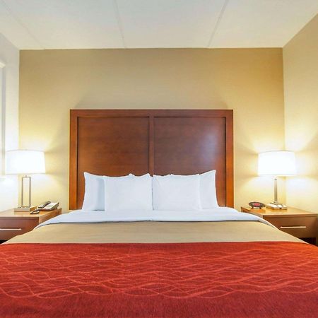 Comfort Inn At Royal Blue Pioneer Zewnętrze zdjęcie
