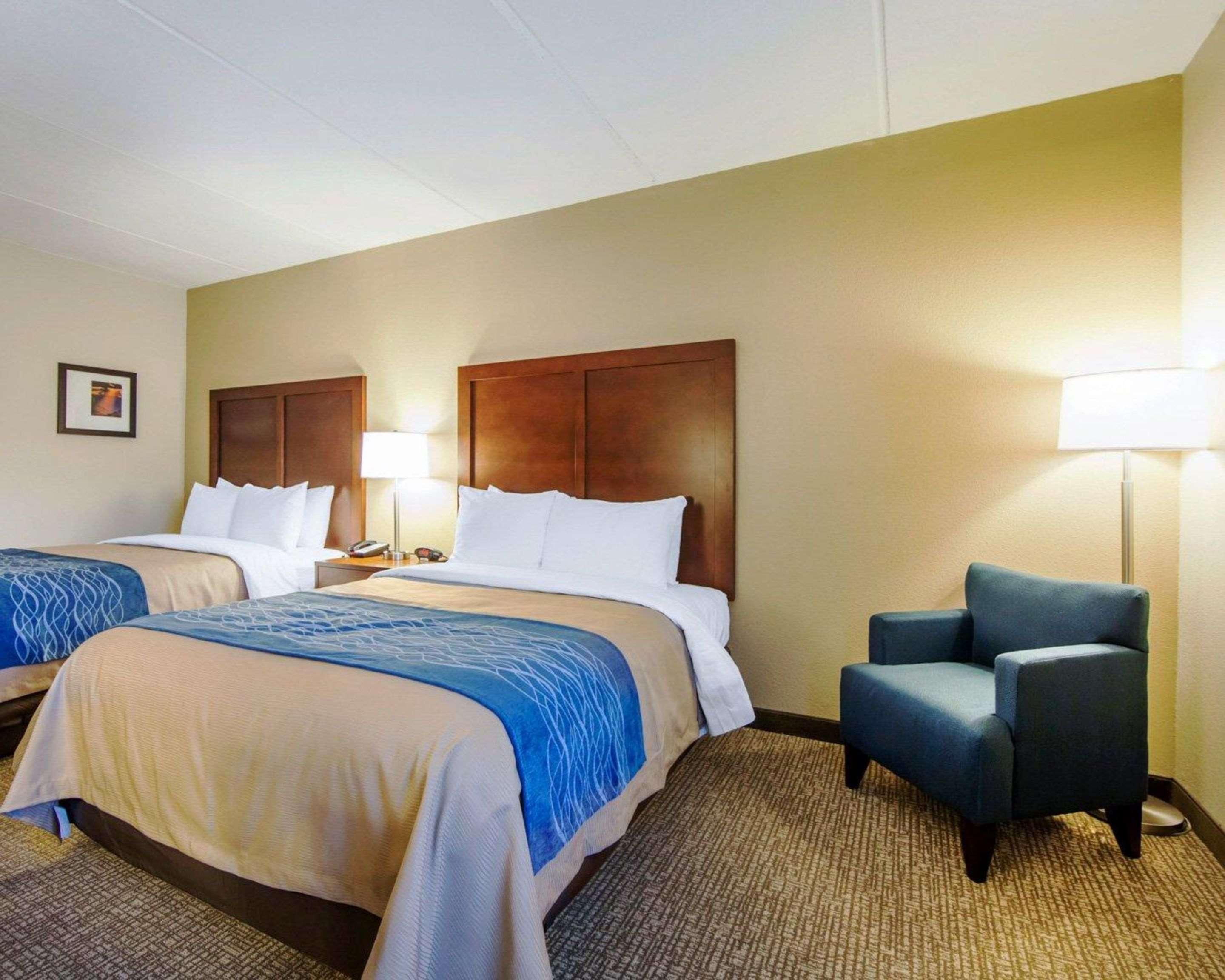 Comfort Inn At Royal Blue Pioneer Zewnętrze zdjęcie