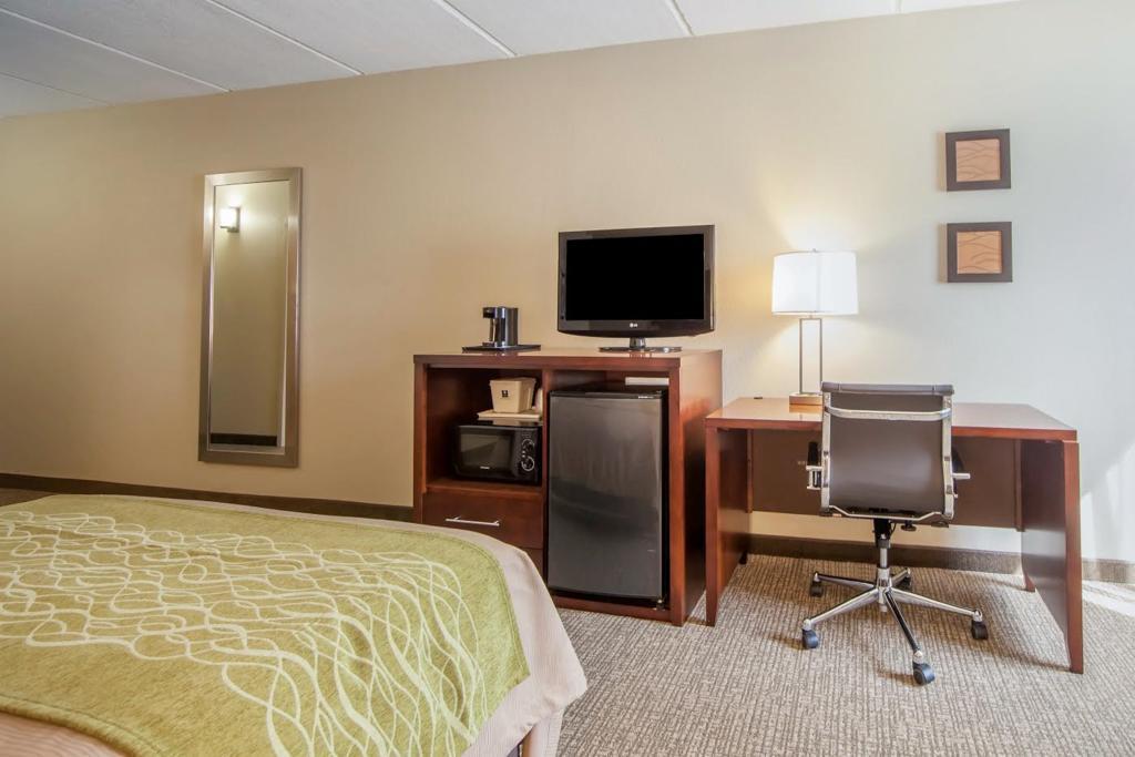 Comfort Inn At Royal Blue Pioneer Zewnętrze zdjęcie