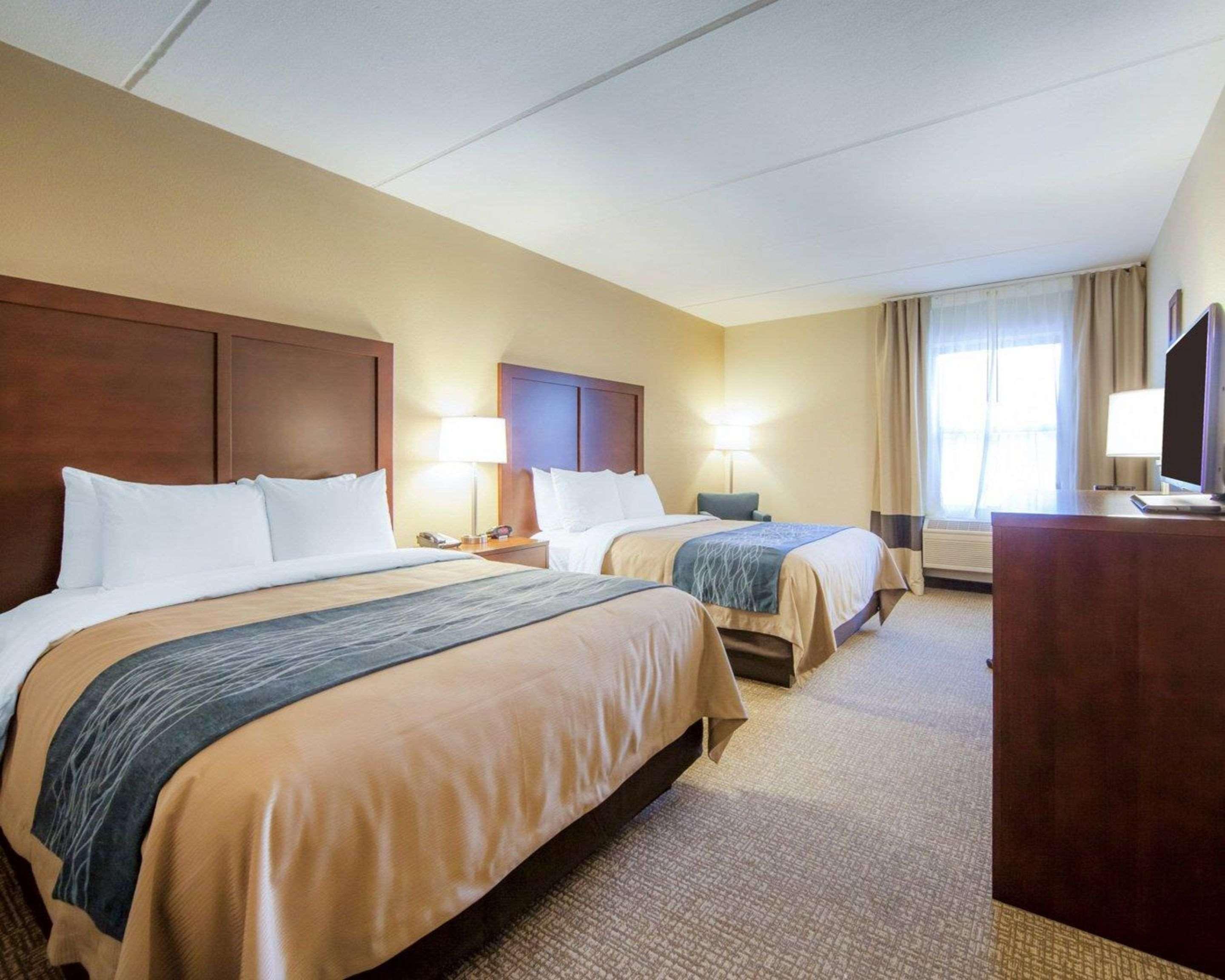 Comfort Inn At Royal Blue Pioneer Zewnętrze zdjęcie
